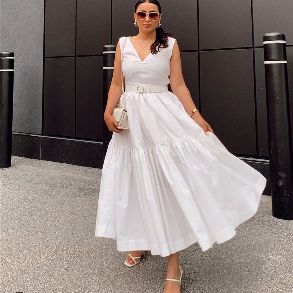 H&M voluminous full skirt dress bloggers favorite - Picture 3 of 16